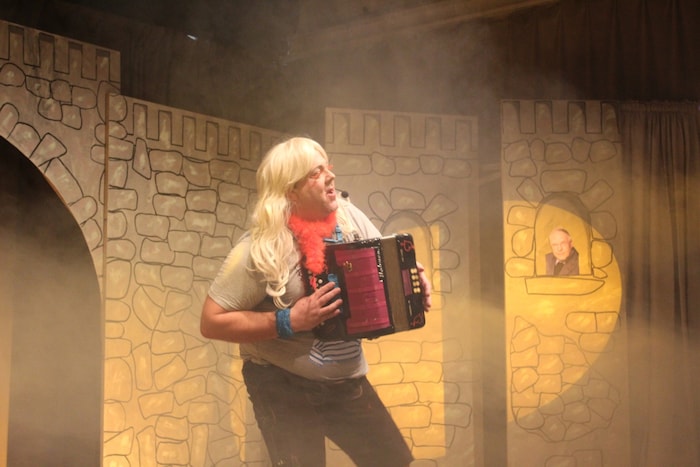 The Burgrichter zu Gurnitz promise endless laughter.