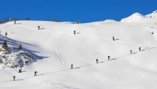 Bei Skitouren braucht es eine gute Planung. (Bild: Uwe Grinzinger)