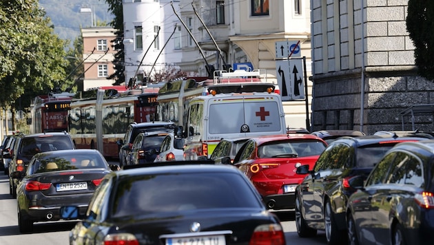 Im Salzburger Zentrum werden die Buslinien bis Dezember 2026 neu geordnet. (Bild: Tschepp Markus)