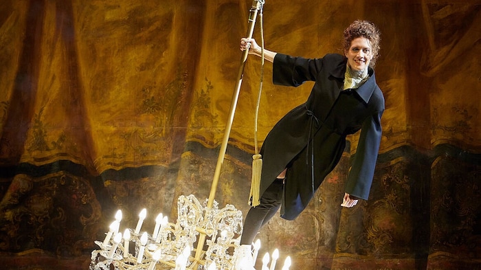 Julia Riedler als Fräulein Else am Wiener Vollkstheater