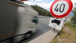 Die Dreierkoalition plante, die Lkw-Maut zu erhöhen. Nun könnte es sich die ÖVP anders überlegt ...