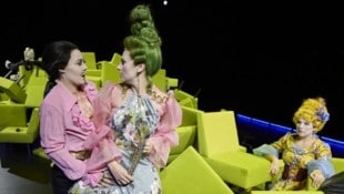 Barockoper mit Humor und Tiefgang: Angela Simkin, Fenja Lukas, Génesis Beatriz López Da Silva (Bild: Herwig PRAMMER)