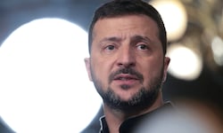 Der ukrainische Staatschef Wolodymyr Selenskyj ist über die jüngsten Entwicklungen im Baltikum ...