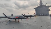 Flugzeugträger sind wichtige Stützpunkte, von wo aus Drohnen und anderen Flugobjekte starten ...