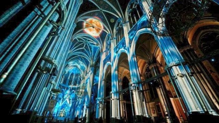 Lukas wrote the music for the creation story in Vienna's Votive Church.