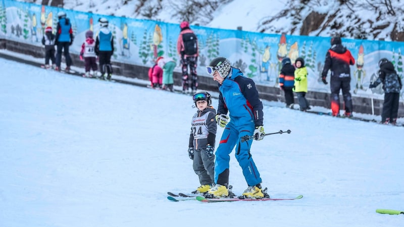 Many people spend the semester break enjoying winter sports on the ski slopes. Hunger needs to be satisfied in between - good for the company from Wolfern. (Bild: Pressefoto Scharinger/Daniel Scharinger)