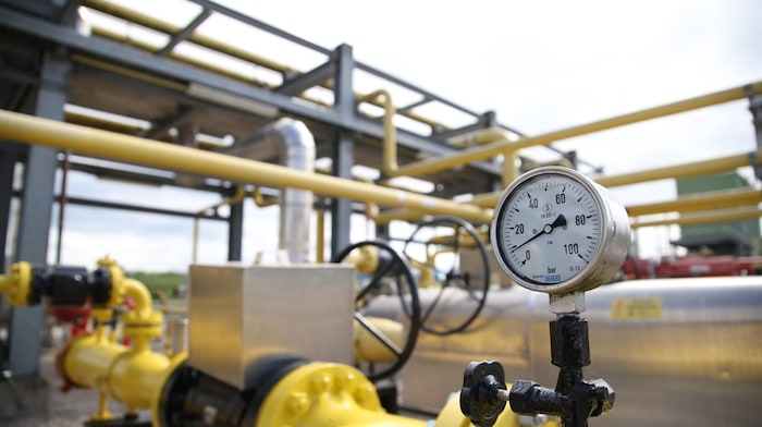 One of the largest natural gas storage facilities in Europe is located in nearby Straßwalchen.