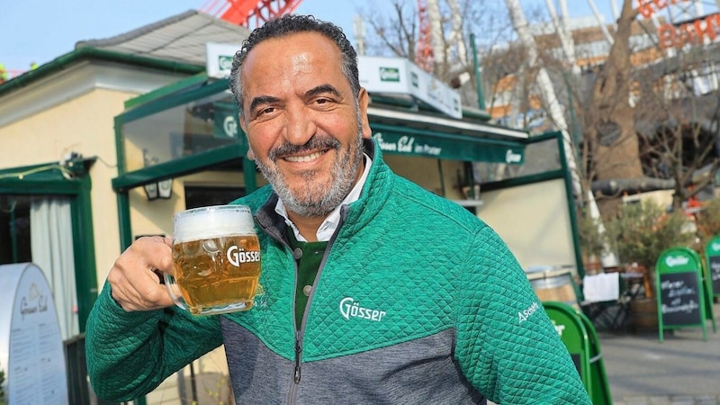 "Gösser Eck" operator Soufian Tabib is looking forward to welcoming guests. (Bild: Tomschi Peter/KRONEN ZEITUNG)