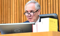 Walter Rosenkranz zweifelt weiterhin nicht an der Unschuld seines bisherigen Bürochefs.