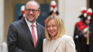 Österreichs Bundeskanzler Alexander Schallenberg mit Italiens Ministerpräsidentin Giorgia Meloni