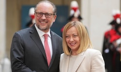 Österreichs Bundeskanzler Alexander Schallenberg mit Italiens Ministerpräsidentin Giorgia Meloni