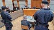 Der Angeklagte beim Prozessauftakt in Innsbruck