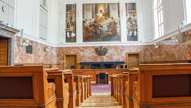 Der Kriminalfall wurde am Montag im Salzburger Landesgericht im Schwurgerichtssaal verhandelt. ...