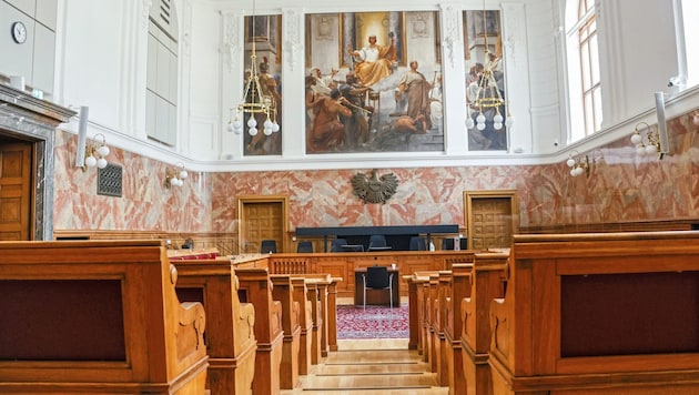 The trial took place in the jury courtroom of the Salzburg provincial court. (Bild: Markus Tschepp)