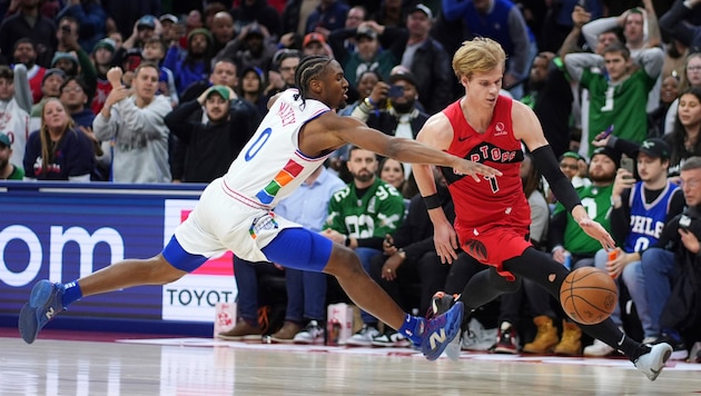 Die Toronto Raptors besiegen Philadelphia 76ers.  (Bild: Copyright 2025 The Associated Press. All rights reserved)