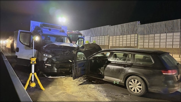 Auf der B 320 kommt es häufig zu schweren Verkehrsunfällen wie diesen. (Bild: FF Haus im Ennstal)