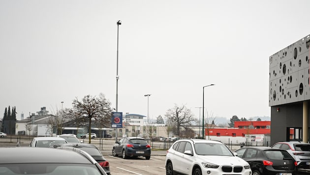 The introduction of monitoring of these parking spaces is causing nasty surprises in Wels (Bild: Markus Wenzel)