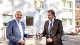 Herbert Bitschnau (rechts im Bild mit Jürgen Kuster) wird nach 20 Jahren das Bürgermeisteramt ...