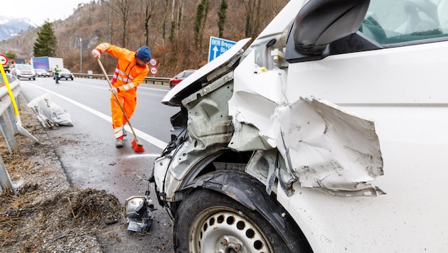 Traffic accident on the Arlberg expressway. (Bild: Bernd Hofmeister)