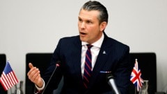 US-Verteidigungsminister Pete Hegseth (Bild: Copyright 2025 The Associated Press. All rights reserved.)