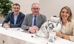 Die FH St. Pölten legt den Fokus auf Künstliche Intelligenz – wie Haag, Pernkopf und Temper (v. ...