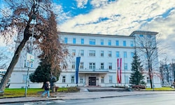 Am Klagenfurter Arnulfplatz residiert die Kärntner Landesregierung.