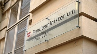 Die Sparpläne, um das Budgetloch zu sanieren, liegen auf Eis. 