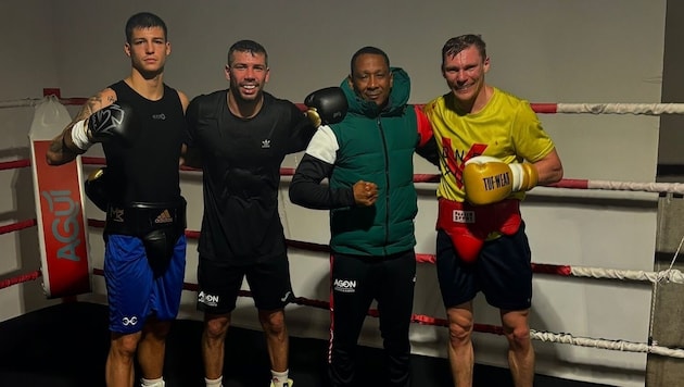 Marcel Meinl (l.) trains with Vincenzo Gualtieri (2nd from left) (Bild: Z.V.g.)