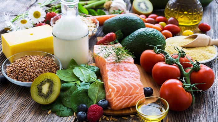 Es braucht unter anderem Wissen und Achtsamkeit, um Ernährungsgewohnheiten umzustellen.