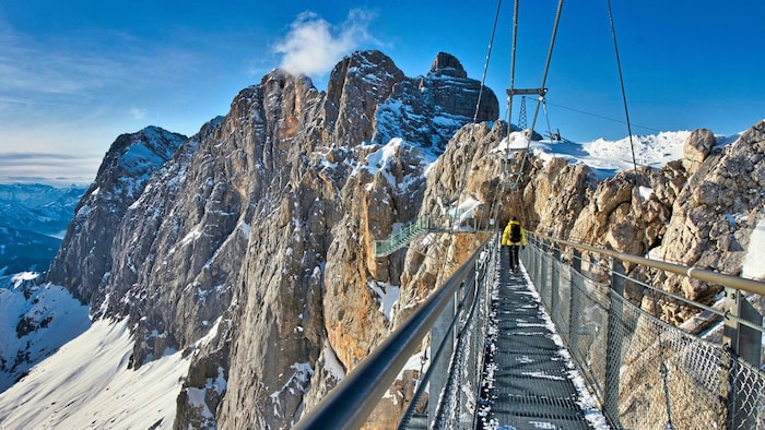 Ob Hängebrücke, Sky Walk oder Himmelsleiter – der Dachstein hat unglaublich viel zu bieten.
