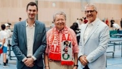 Stefan Fegerl (li.) und Wolfgang Gotschke (re.), mit Ex-Präsident Hans Friedinger. (Bild: GEPA)