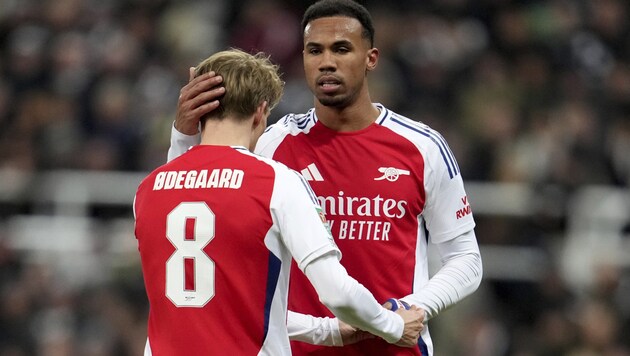 Martin Odegaard und Gabriel (Bild: Jon Super)