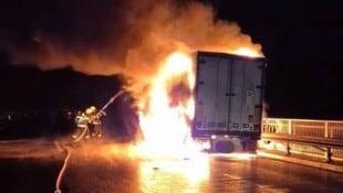 Die Feuerwehr konnten den Brand unter Kontrolle bringen.