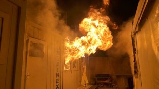 Die Grazer Berufsfeuerwehr konnte den Brand zum Glück rasch löschen.