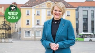 Andrea Winkelmeier ist seit 2023 Bürgermeisterin von Bruck.  (Bild: Krone KREATIV/Jürgen Fuchs)