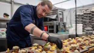 Küchenchef Erhard Schober bewirtet täglich knapp 500 geladene Gäste. (Bild: urbantschitsch mario)