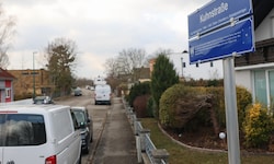 In den vergangenen zwei Wochen waren erklärende Hinweisschilder zu den drei umstrittenen ...