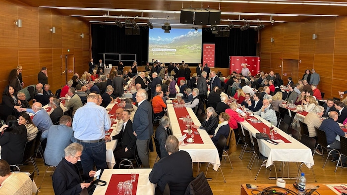 In Rum war der Saal gut gefüllt.