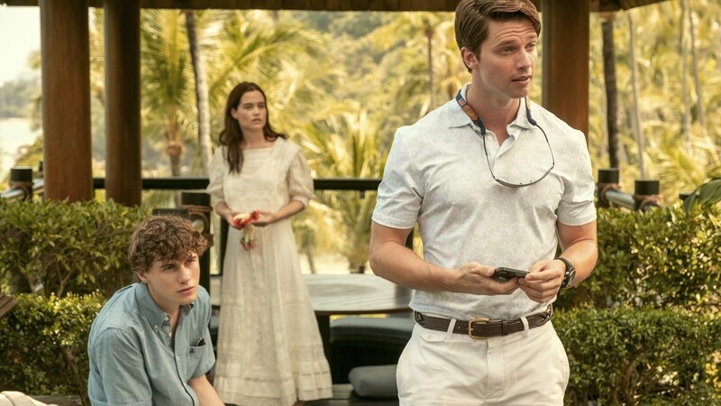 Patrick Schwarzenegger in „The White Lotus“ (Bild: HBO)