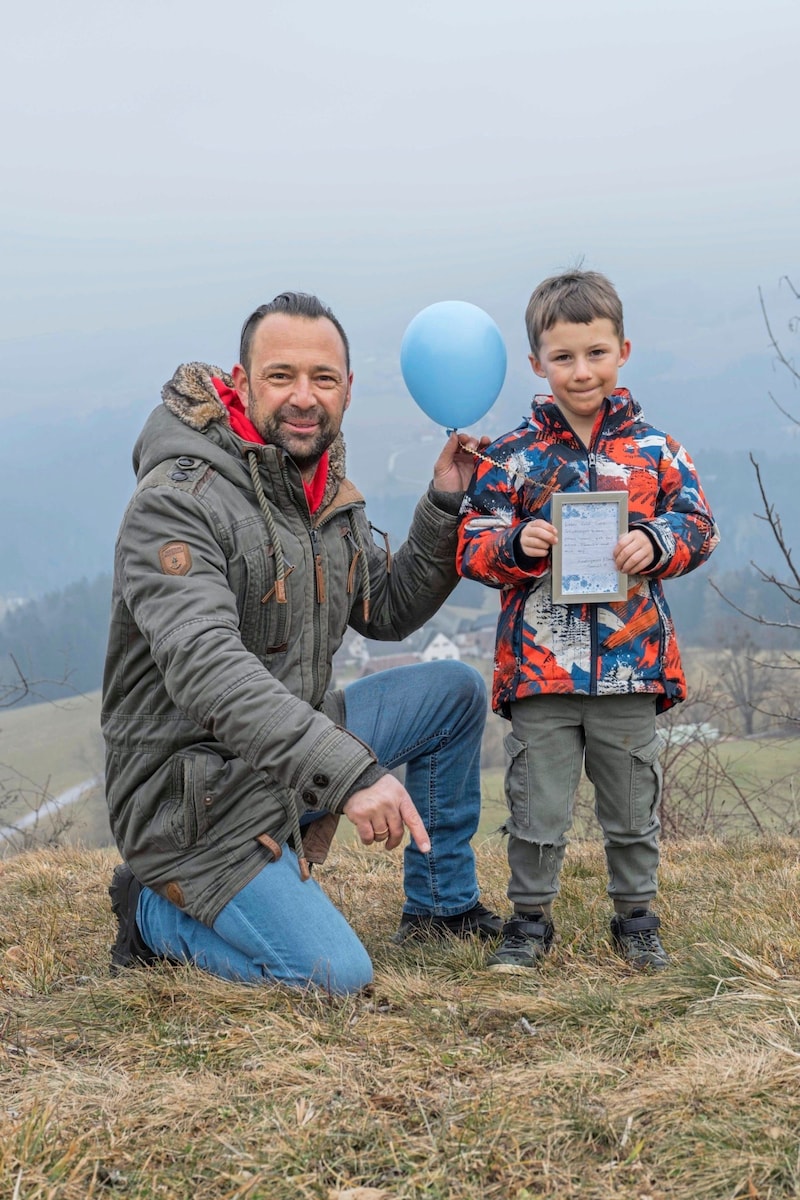 Landwirt Richi und Samuel in Semriach. (Bild: Juergen Fuchs)