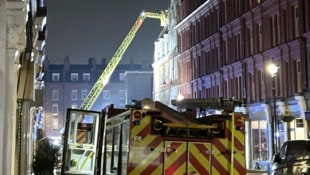 Im Londoner Luxushotel „Firehouse“ ist am Freitagabend ein Brand ausgebrochen. (Bild: PA/Sam Hall)