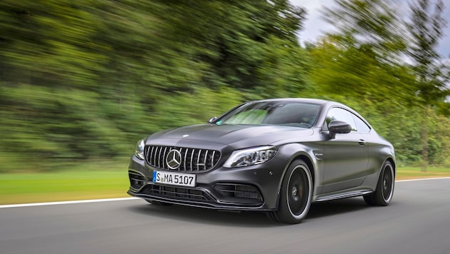 Ein Mercedes-Benz AMG C63s (Symbolbild) – genau mit diesem Modell raste der 17-Jährige durch die Landeshauptstadt. (Bild: Daimler AG)