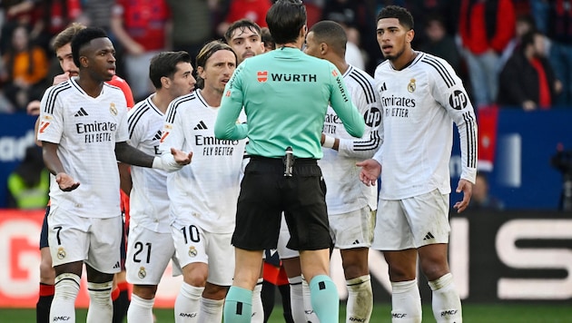 The Real players had several discussions with the referee. (Bild: AFP or licensors)