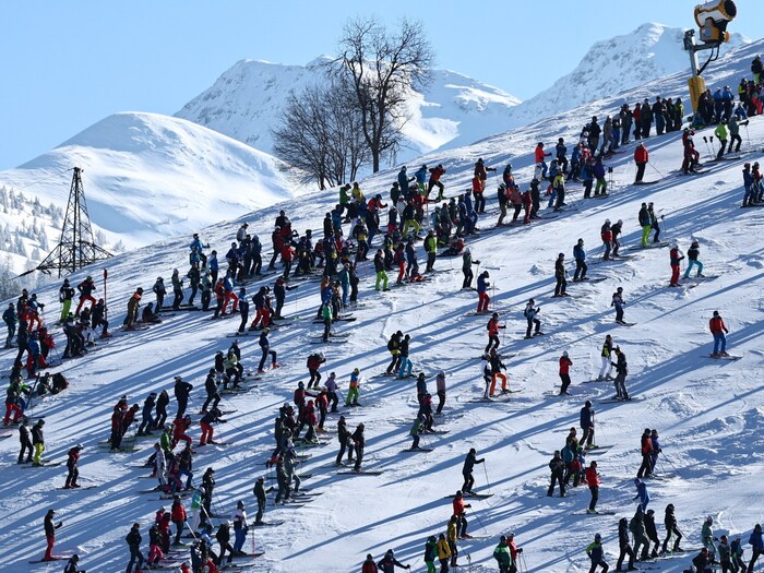 Viele Leute schauten sich die WM auf einem der Zwölferkogel an.