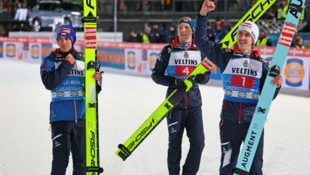 Kraft (li.), Hörl (mi.) oder Tschofenig: Einer aus dem Trio wird Skisprung-Gesamtweltcupsieger. (Bild: GEPA pictures)