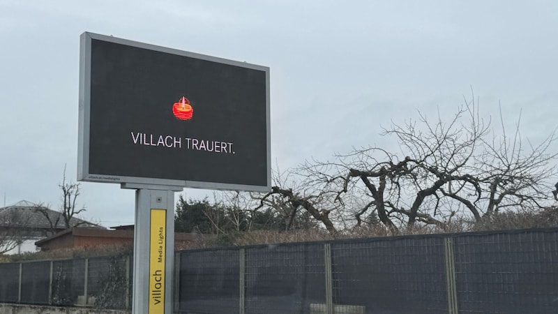 „Villach trauert“ um den 14-Jährigen und die weiteren Opfer des Amoklaufs. (Bild: Evelyn Hronek)