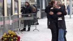 Der tödlichen Messerattacke in Villach vom Samstag sollen strengere polizeiliche Maßnahmen folgen. (Bild: APA/GERD EGGENBERGER / APA / picturedesk.com)