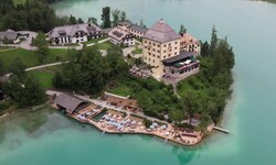 2024 eröffnete das Schlosshotel unter der internationalen Rosewood- Gruppe neu. Bereits der ...