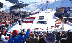 Volle Tribünen, bestes Wetter: Bei der Ski-WM strahlten die Fans im Glemmtal meist mit der Sonne ...