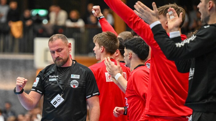 Hard-Coach Hannes Jón Jónsson und sein Team wollen mit einem Heimsieg in die Serie starten.